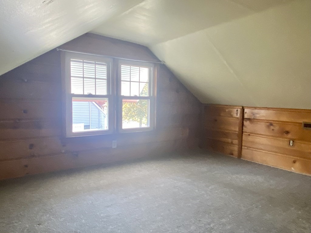 139 Pilgrim Road Springfield, MA 01118 - Photo 9 of 14