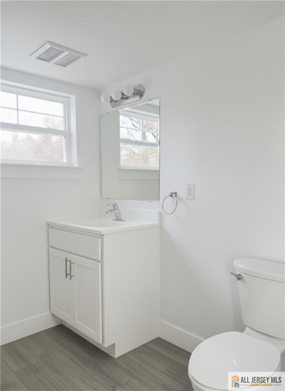 1790 West 4th Street, Unit 2 Dunellen, NJ 08812 - Photo 7 of 9