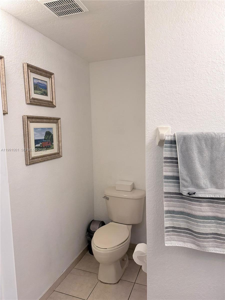 7809 Northwest 114th Path Doral, FL 33178 - Photo 7 of 23