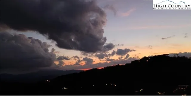 $279,900 | 303 Sugar Top Drive, Unit 61603, Sugar Mountain, NC 28604