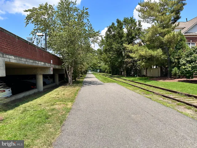 $3,200 | 801 North Fairfax Street, Unit 318, Alexandria, VA 22314