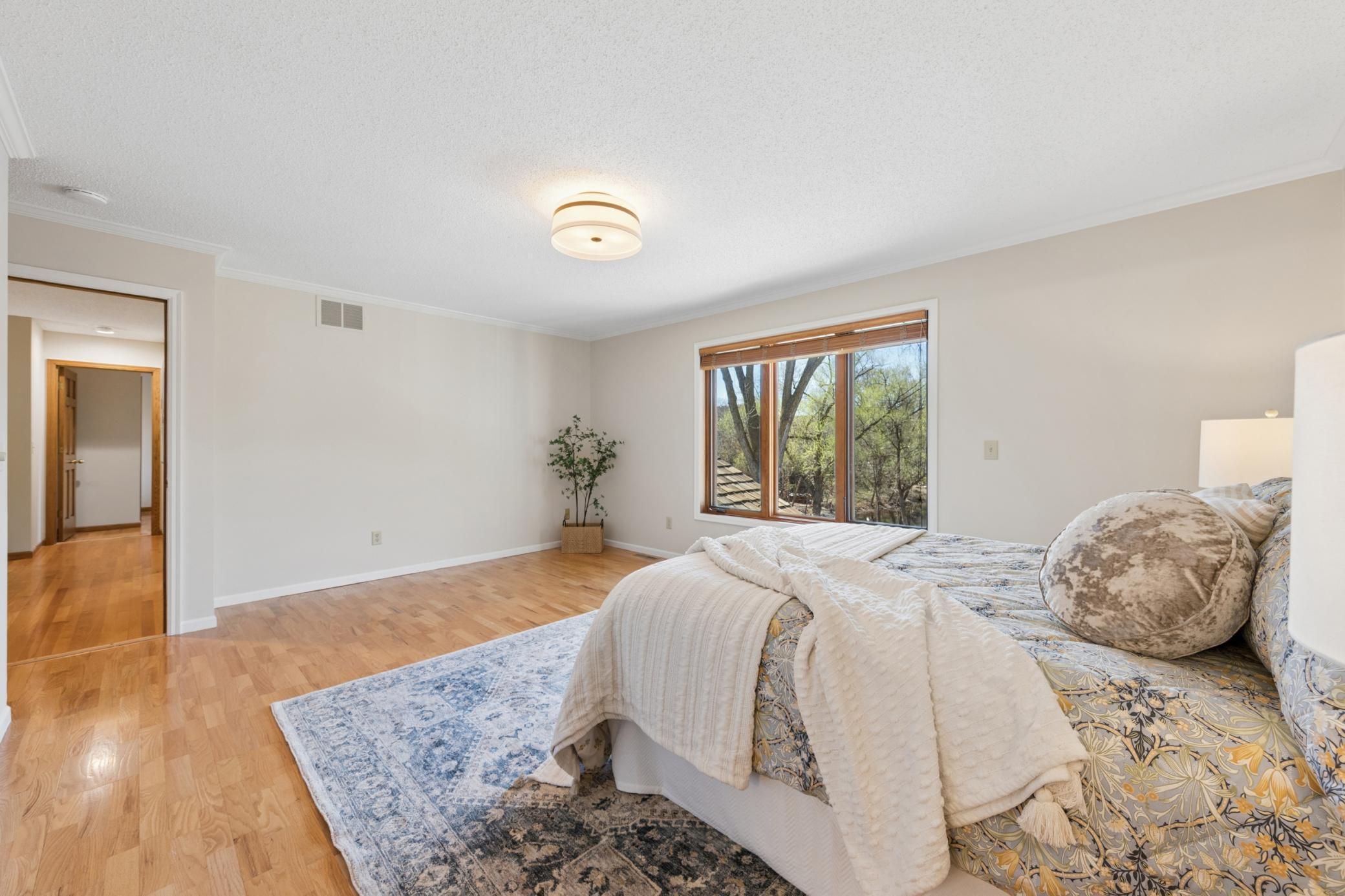 1363 Chatterton Road Eagan, MN 55123 - Photo 22 of 54