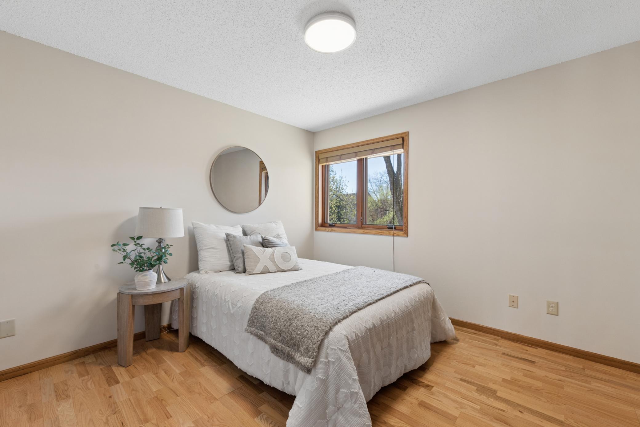 1363 Chatterton Road Eagan, MN 55123 - Photo 30 of 54