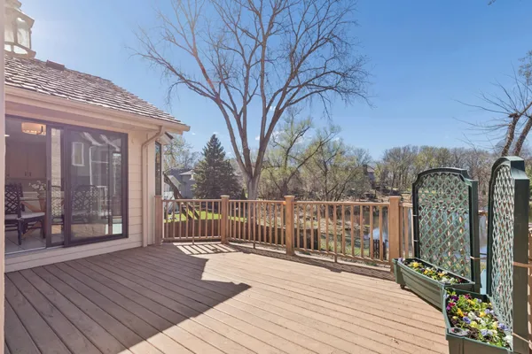 $700,000 | 1363 Chatterton Road, Eagan, MN 55123