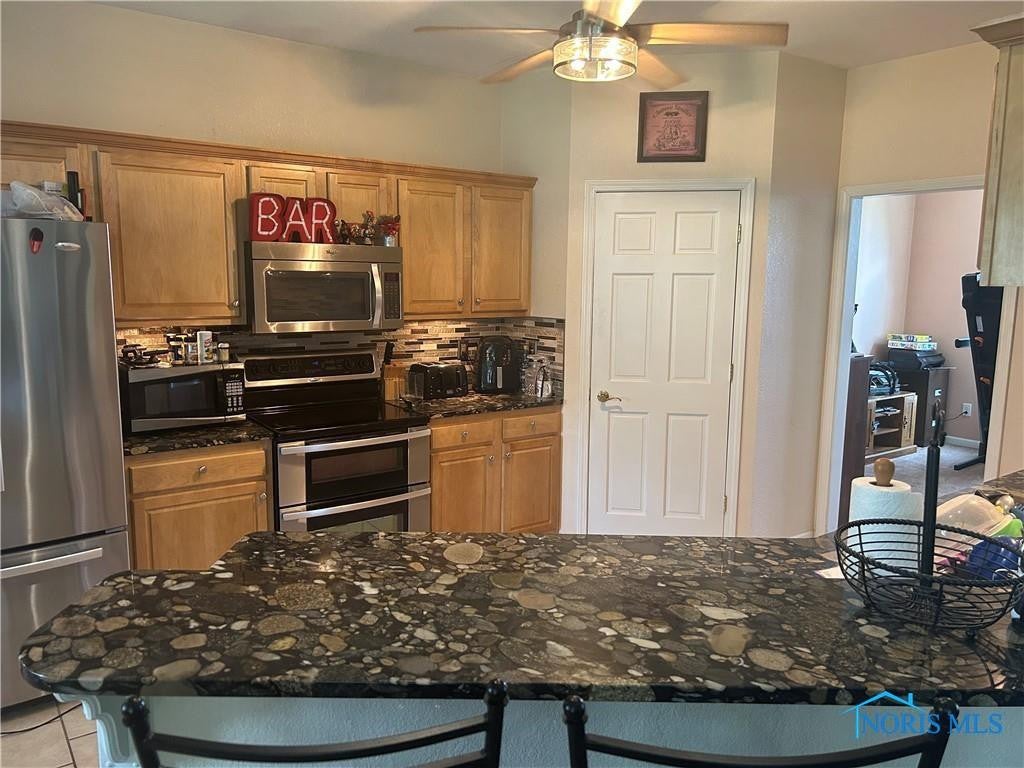 1683 Latcha Road Millbury, OH 43447 - Photo 6 of 20 Gallery Image 6