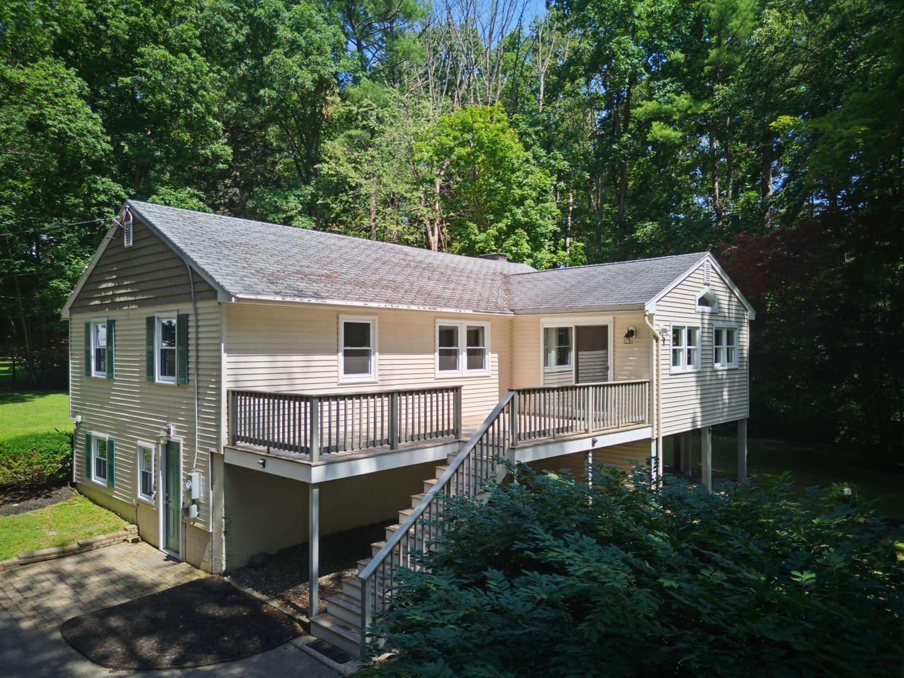 58 Cottage Road Kensington, NH 03833 - Photo 37 of 49