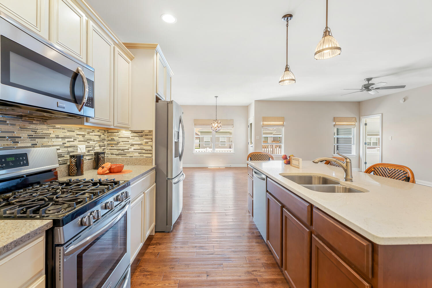 10181 Azalea Drive Crown Point, IN 46307 - Photo 3 of 22 1500x1000