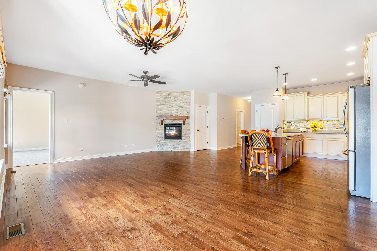 10181 Azalea Drive Crown Point, IN 46307 - Photo 9 of 22 1500x1000