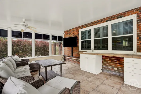 $625,000 | 1 Inglesby Court, Savannah, GA 31406