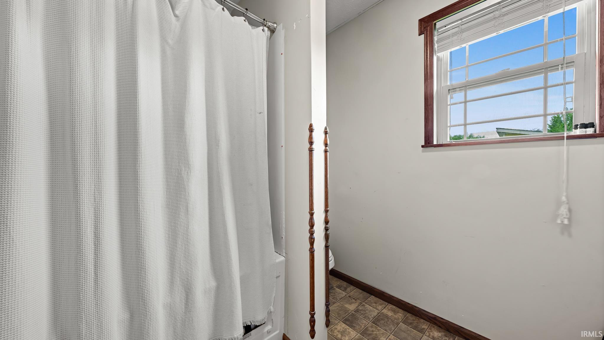 2713 U Street Bedford, IN 47421 - Photo 18 of 23