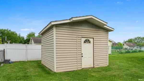 $199,000 | 2713 U Street, Bedford, IN 47421