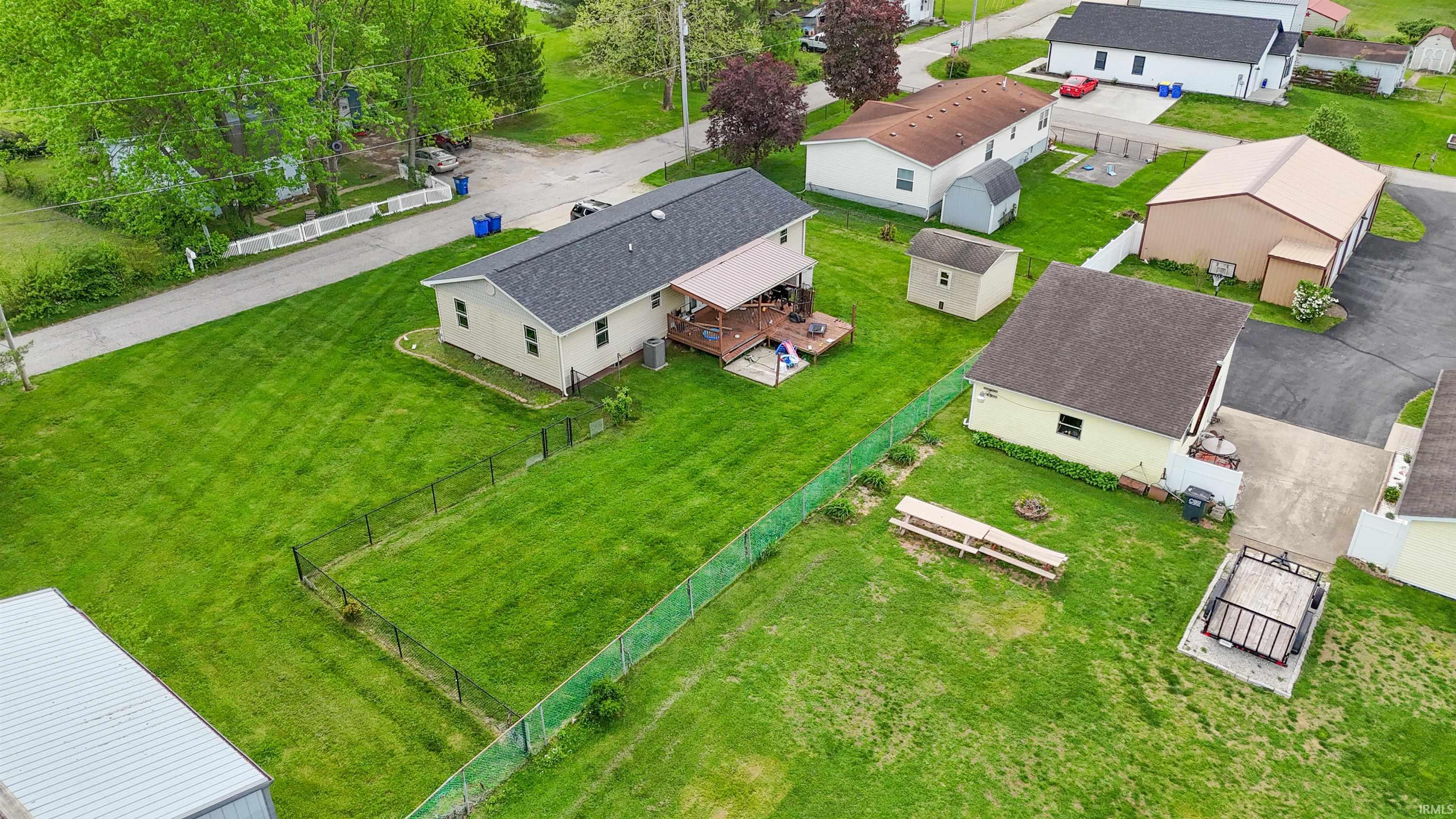 2713 U Street Bedford, IN 47421 - Photo 8 of 23