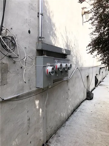 $675,000 | 1622 Van Buren Street | Van Nest