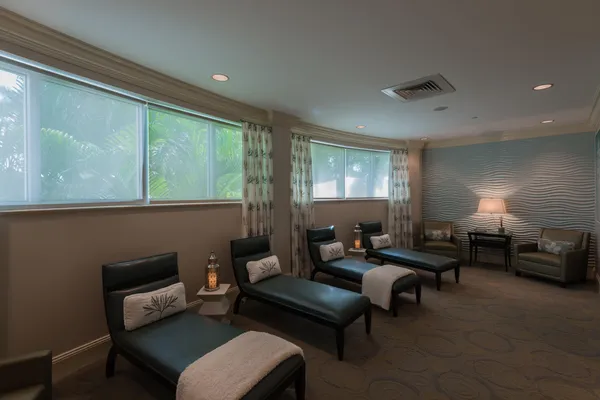 $25,000 | 186 Golf Village Boulevard, Jupiter, FL 33458