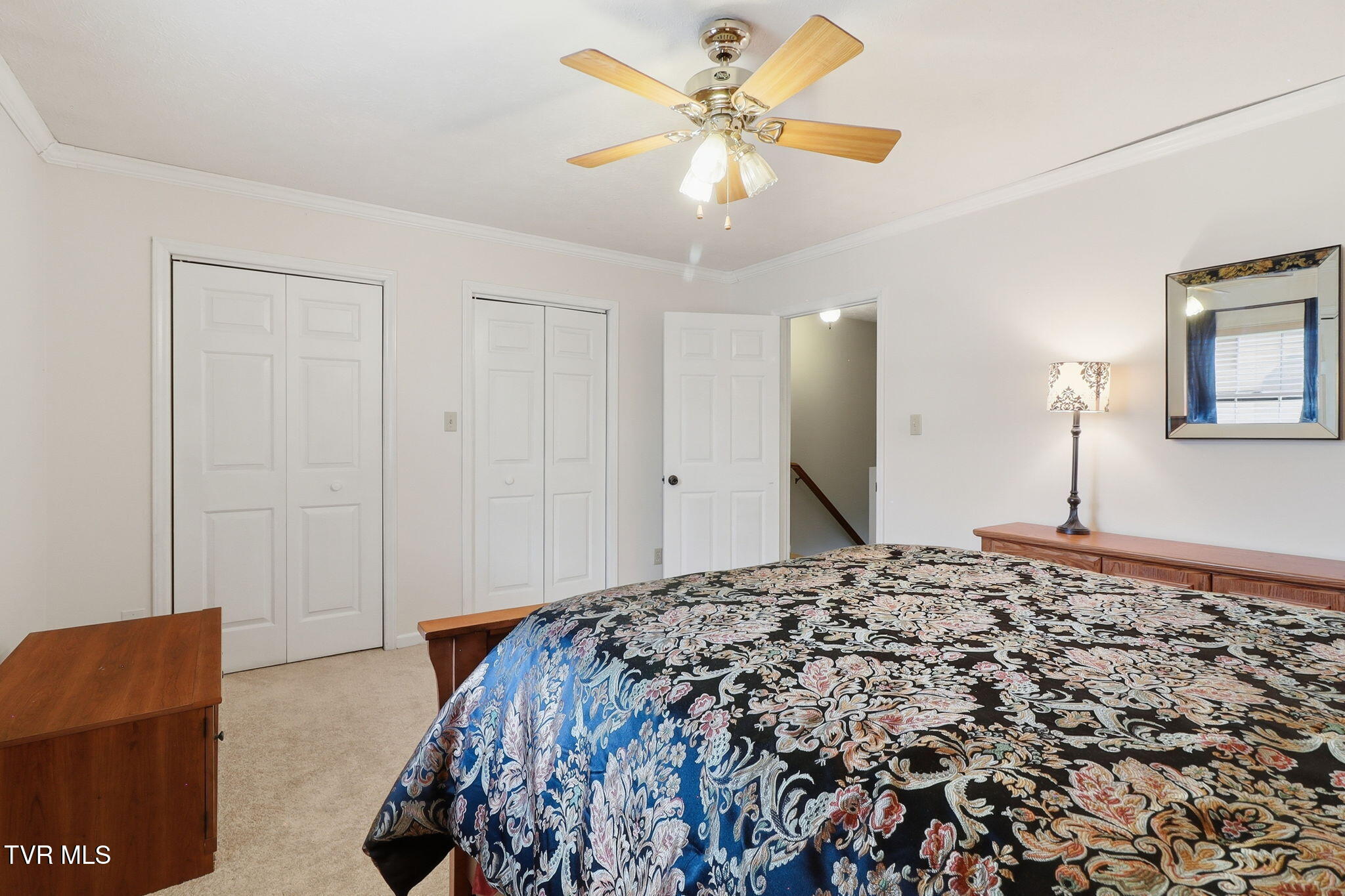 3539 Netherland Inn Road, Unit 9 Kingsport, TN 37660 - Photo 13 of 20 13-web-or-mls-DZ3A5039