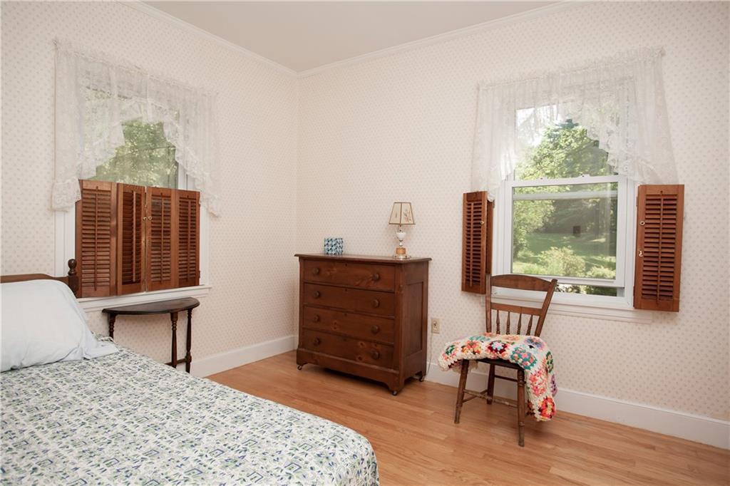 6 Pocahontas Road Kittery, ME 03905 - Photo 19 of 35 The second bedroom is on the front...