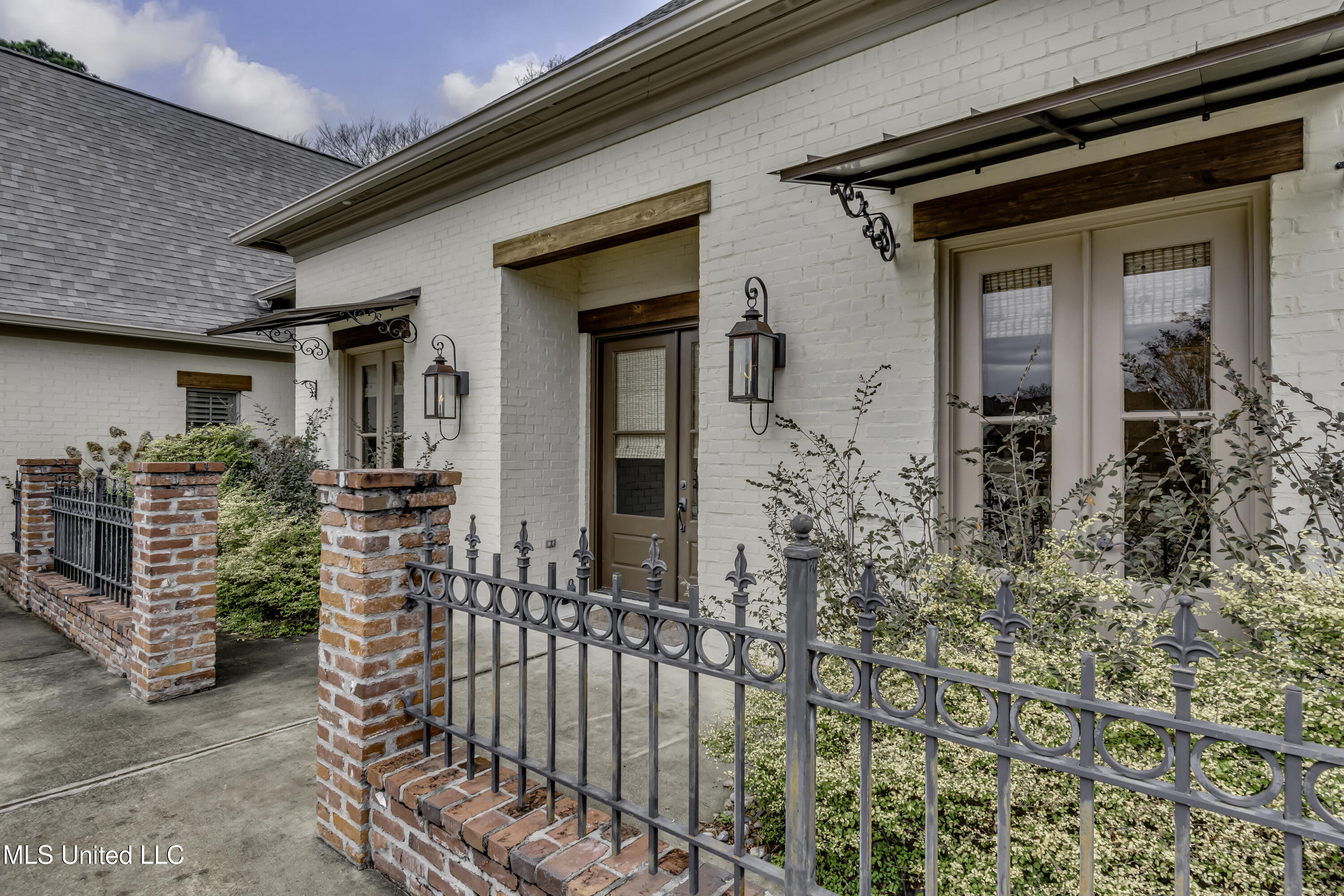 106 Normandy Court Madison, MS 39110 - Photo 2 of 48 106 Normandy Ct--8