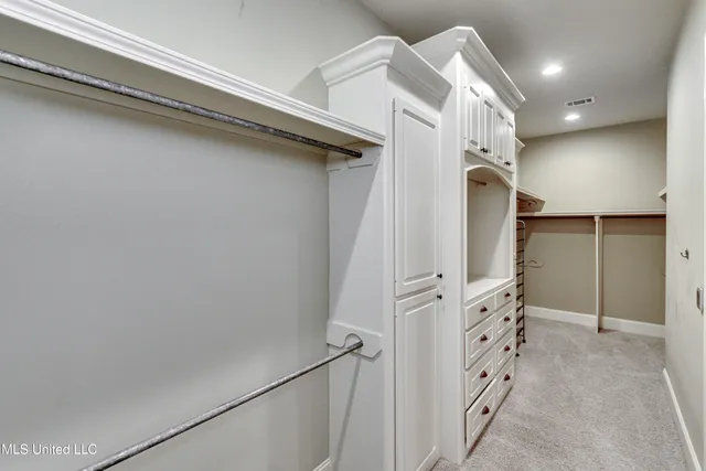 $849,900 | 106 Normandy Court, Madison, MS 39110