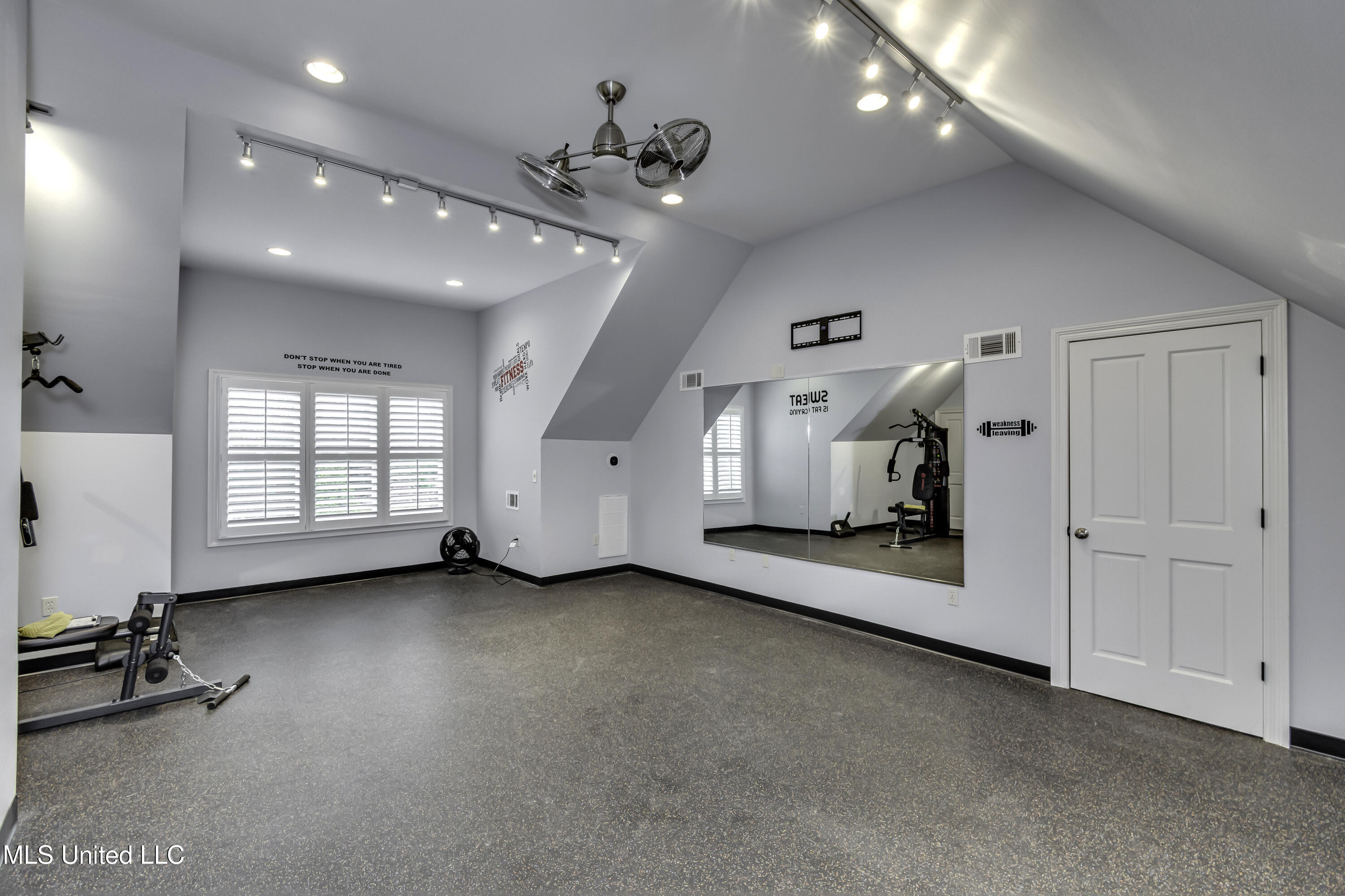 106 Normandy Court Madison, MS 39110 - Photo 42 of 48 106 Normandy Ct--81