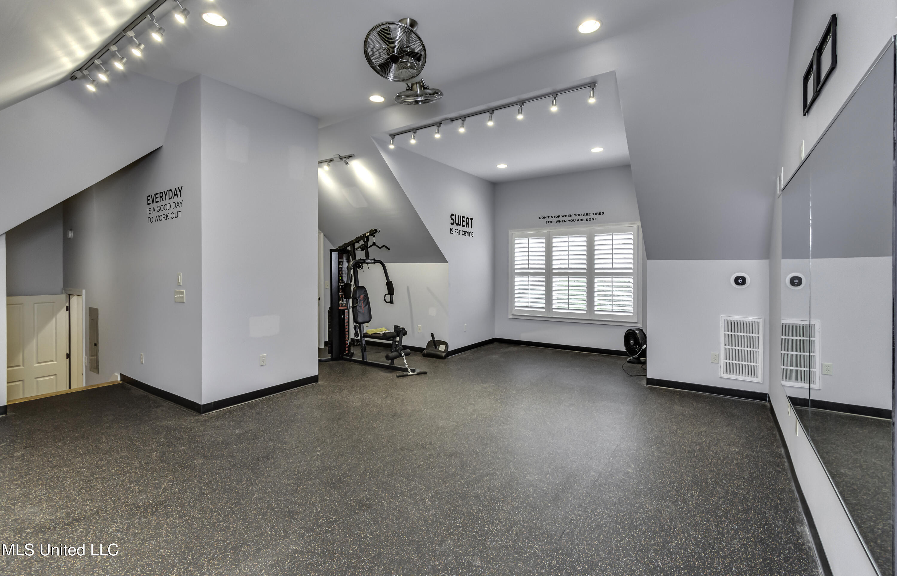 106 Normandy Court Madison, MS 39110 - Photo 43 of 48 106 Normandy Ct--82