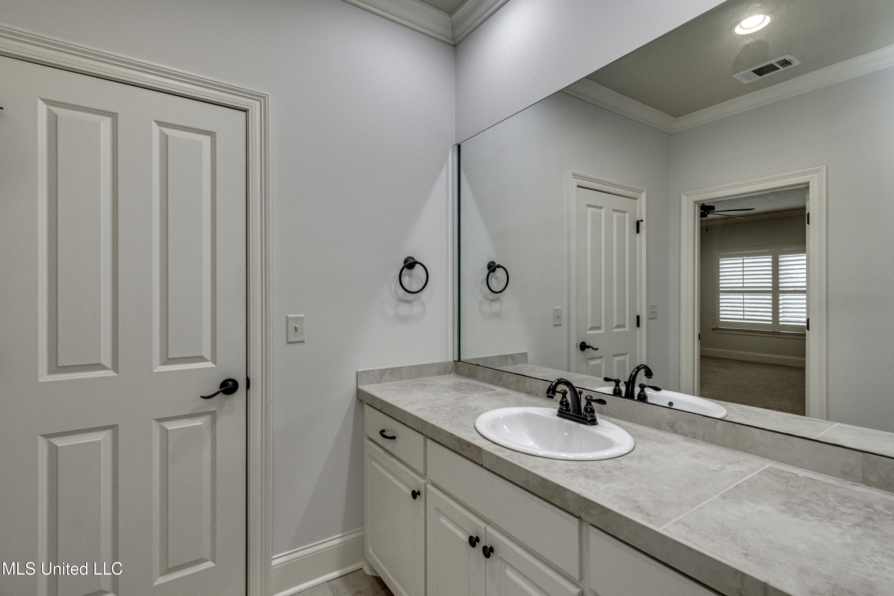 106 Normandy Court Madison, MS 39110 - Photo 44 of 48 106 Normandy Ct--78