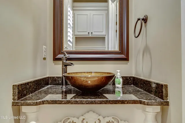 $849,900 | 106 Normandy Court, Madison, MS 39110