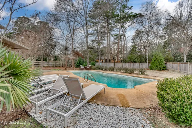 $849,900 | 106 Normandy Court, Madison, MS 39110