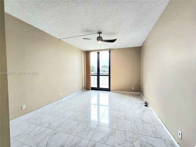 $2,200 | 1600 South Ocean Drive, Unit 1C, Hollywood, FL 33019