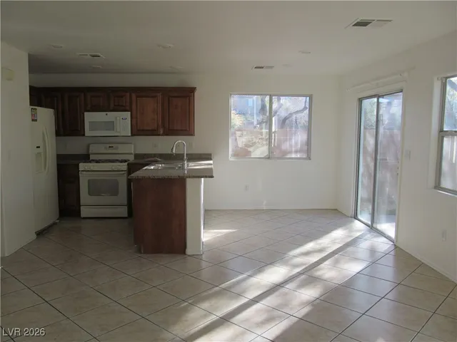 $1,750 | 9911 Copano Bay Avenue, Las Vegas, NV 89148