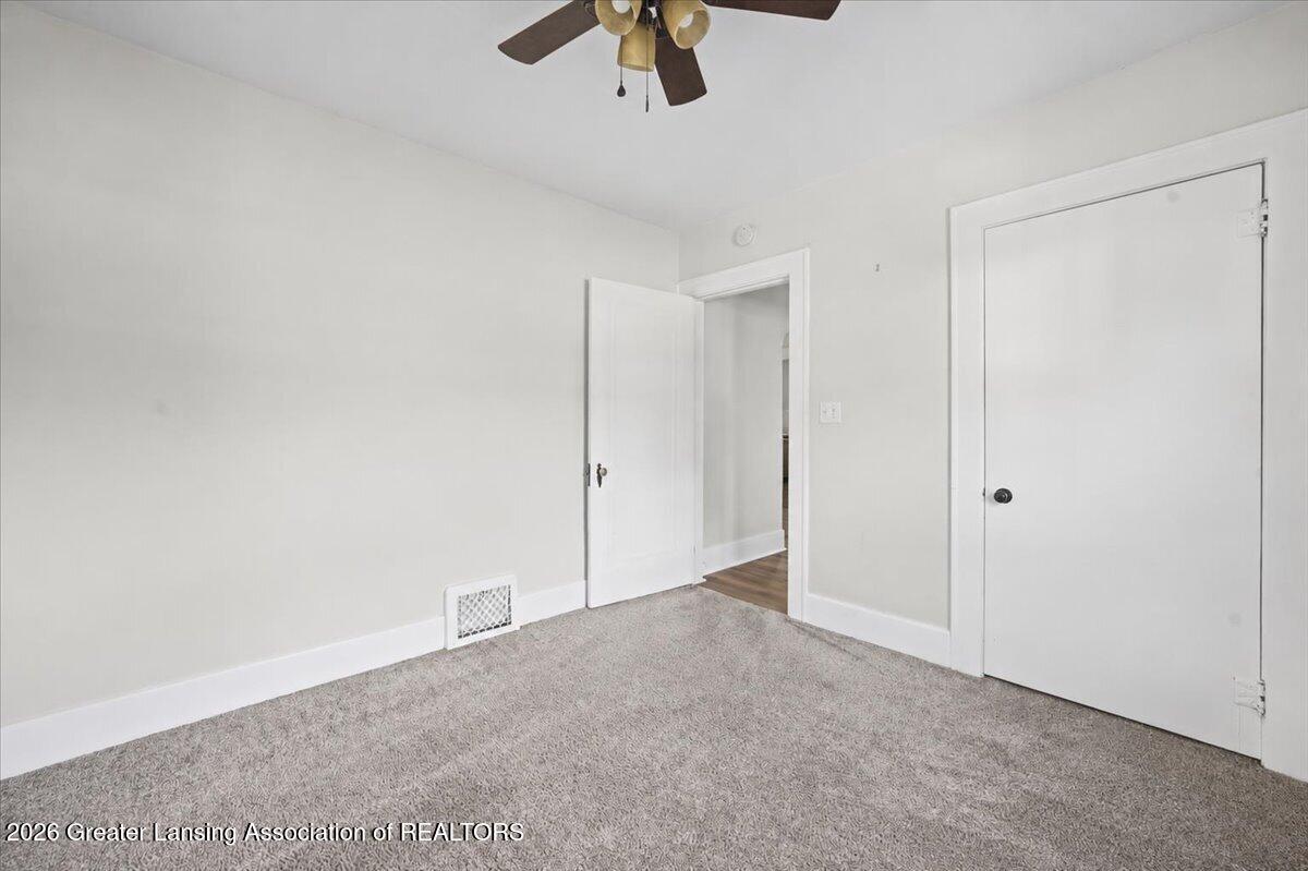 2227 Turner Road Lansing, MI 48906 - Photo 19 of 31 19-DSC02173_shadow_removed