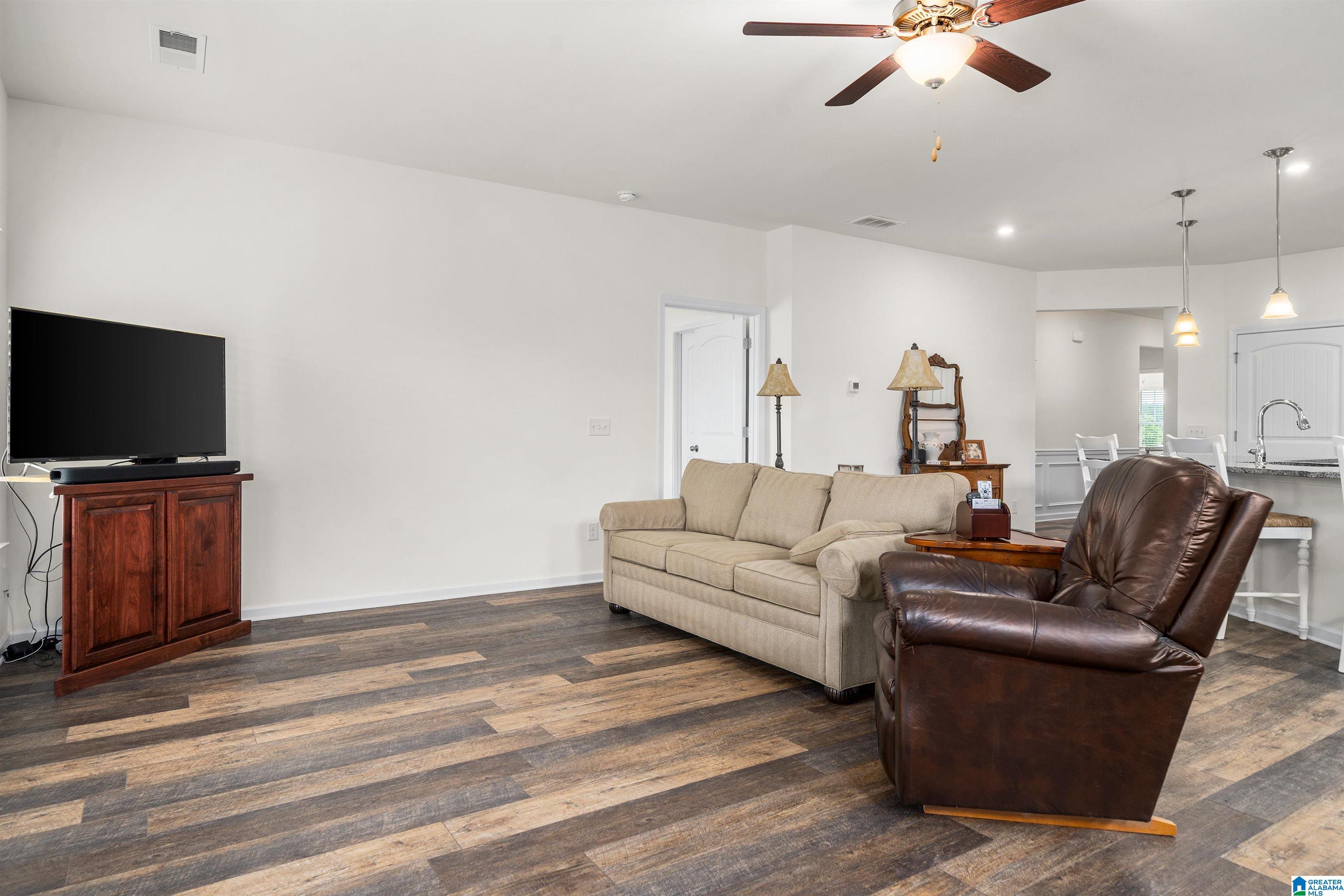 700 Ridgeway Avenue Columbiana, AL 35051 - Photo 10 of 24