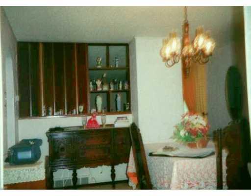 3 Belgium Hill Road Cecil, PA 15321 - Photo 3 of 8