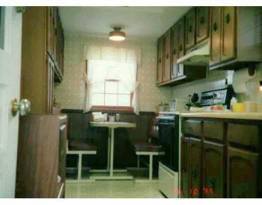 3 Belgium Hill Road Cecil, PA 15321 - Photo 5 of 8