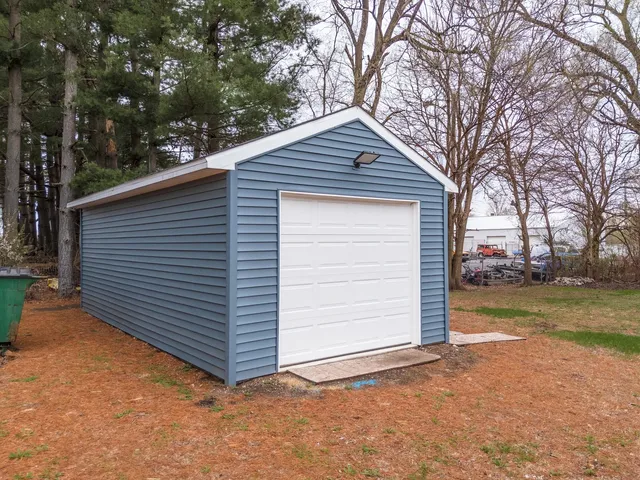 $205,000 | 13895 First Street, Pekin, IL 61554