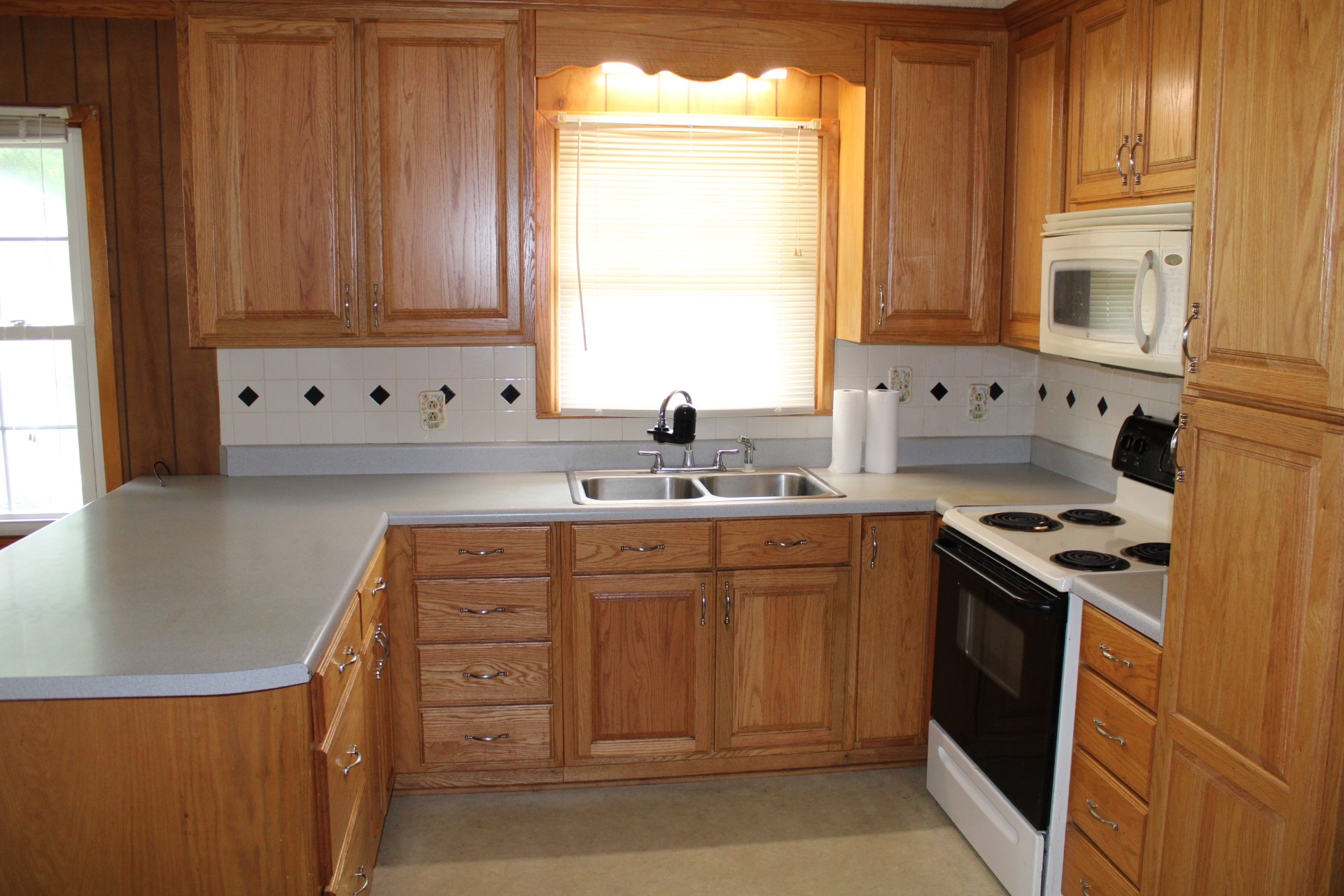 30 Hillcrest Villa Road Manchester, TN 37355 - Photo 8 of 12