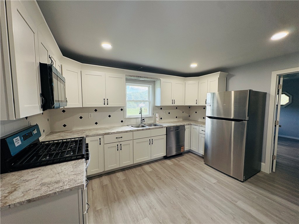 32 Tuscarora Street Addison, NY 14801 - Photo 4 of 18