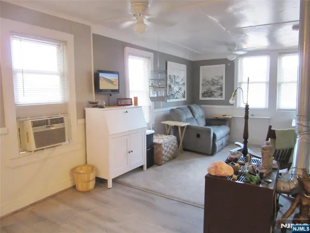 $1,995 | 95 Cannonball Road, Pompton Lakes, NJ 07442