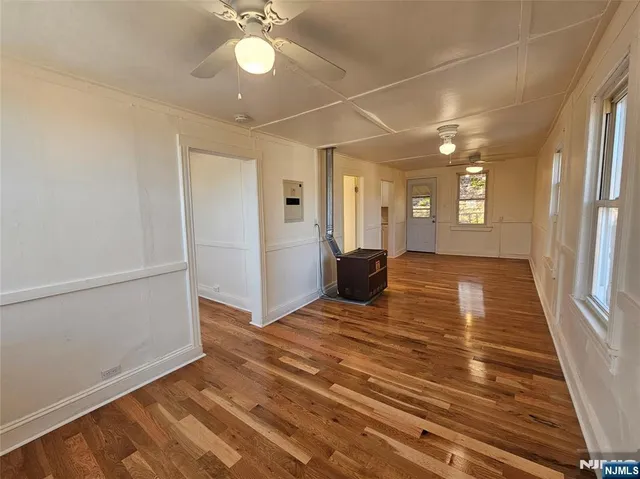 $1,995 | 95 Cannonball Road, Pompton Lakes, NJ 07442