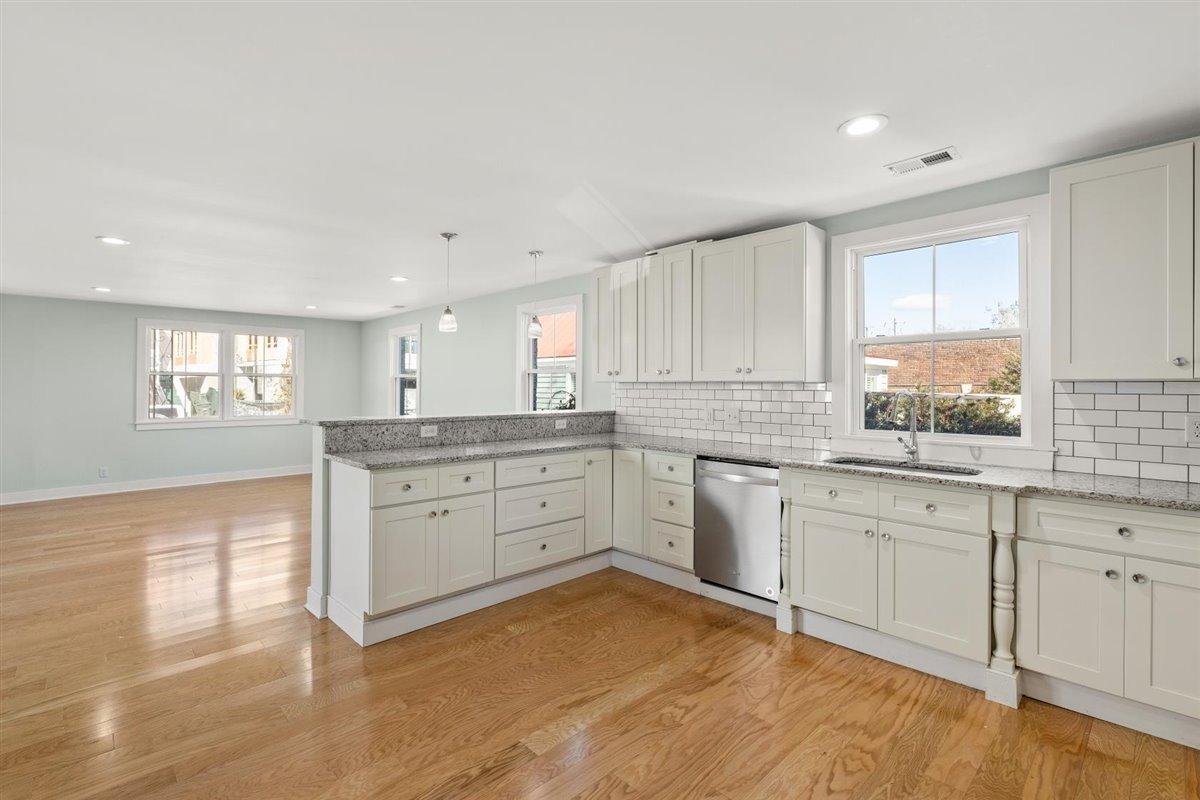 87 Romney Street Charleston, SC 29403 - Photo 6 of 15 06-87 Romney St-6