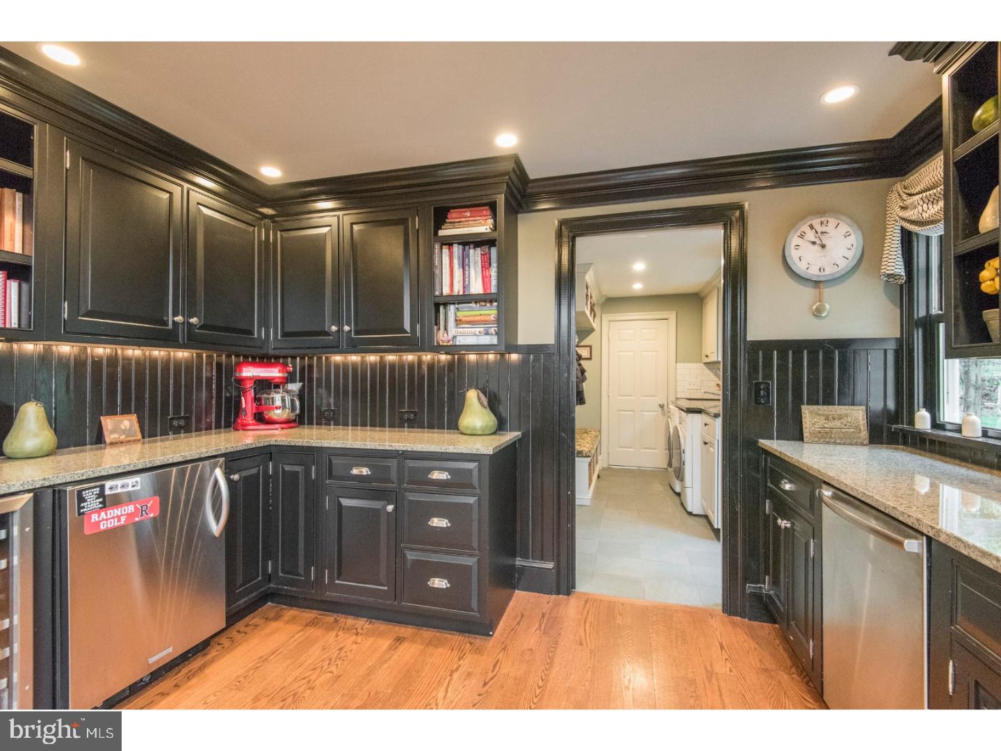 813 Hunt Road Newtown Square, PA 19073 - Photo 11 of 24 Butler Pantry