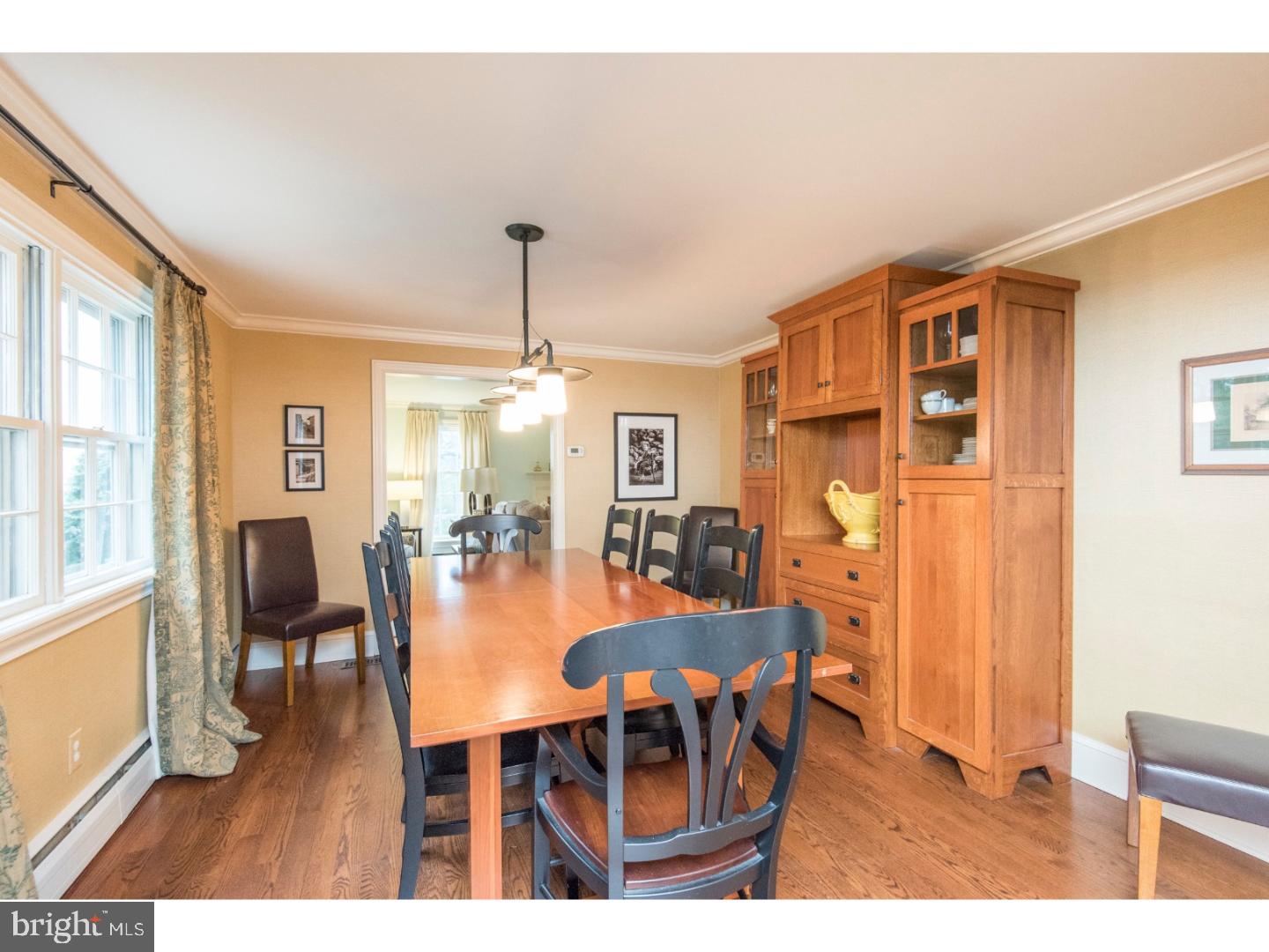 813 Hunt Road Newtown Square, PA 19073 - Photo 4 of 24 Dining Room