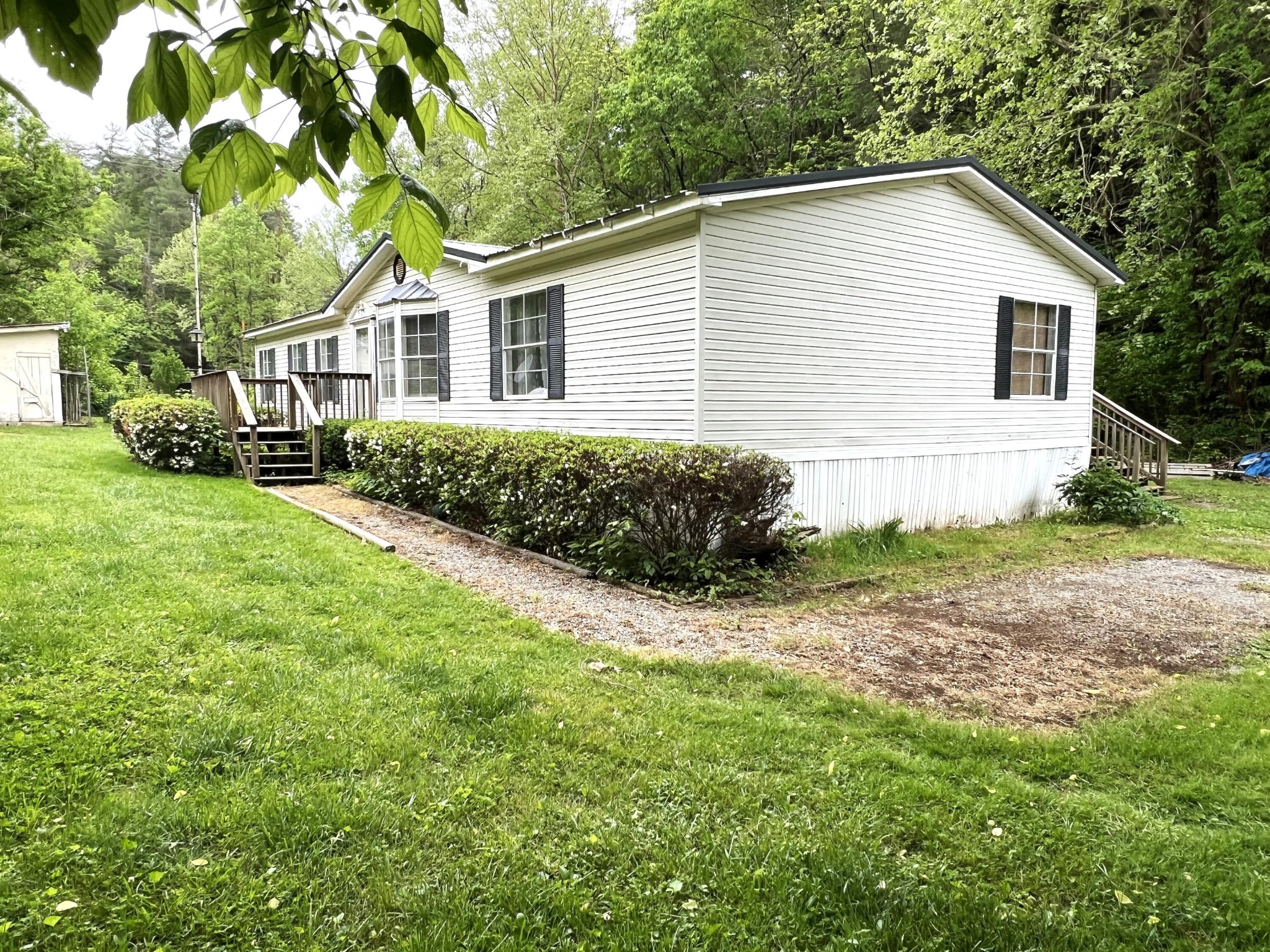 4176 Wilhite Road Sevierville, TN 37876 - Photo 17 of 24 Gallery Image 17