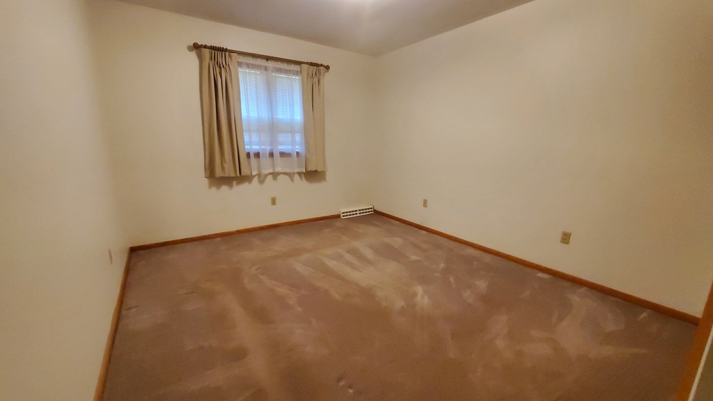 324 Maple Shade Road Cranberry, PA 16319 - Photo 13 of 27 Gallery Image 13