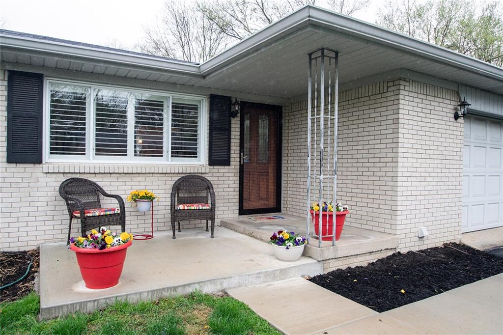 3638 Woodale Road Indianapolis, IN 46234 - Photo 3 of 38 Gallery Image 3