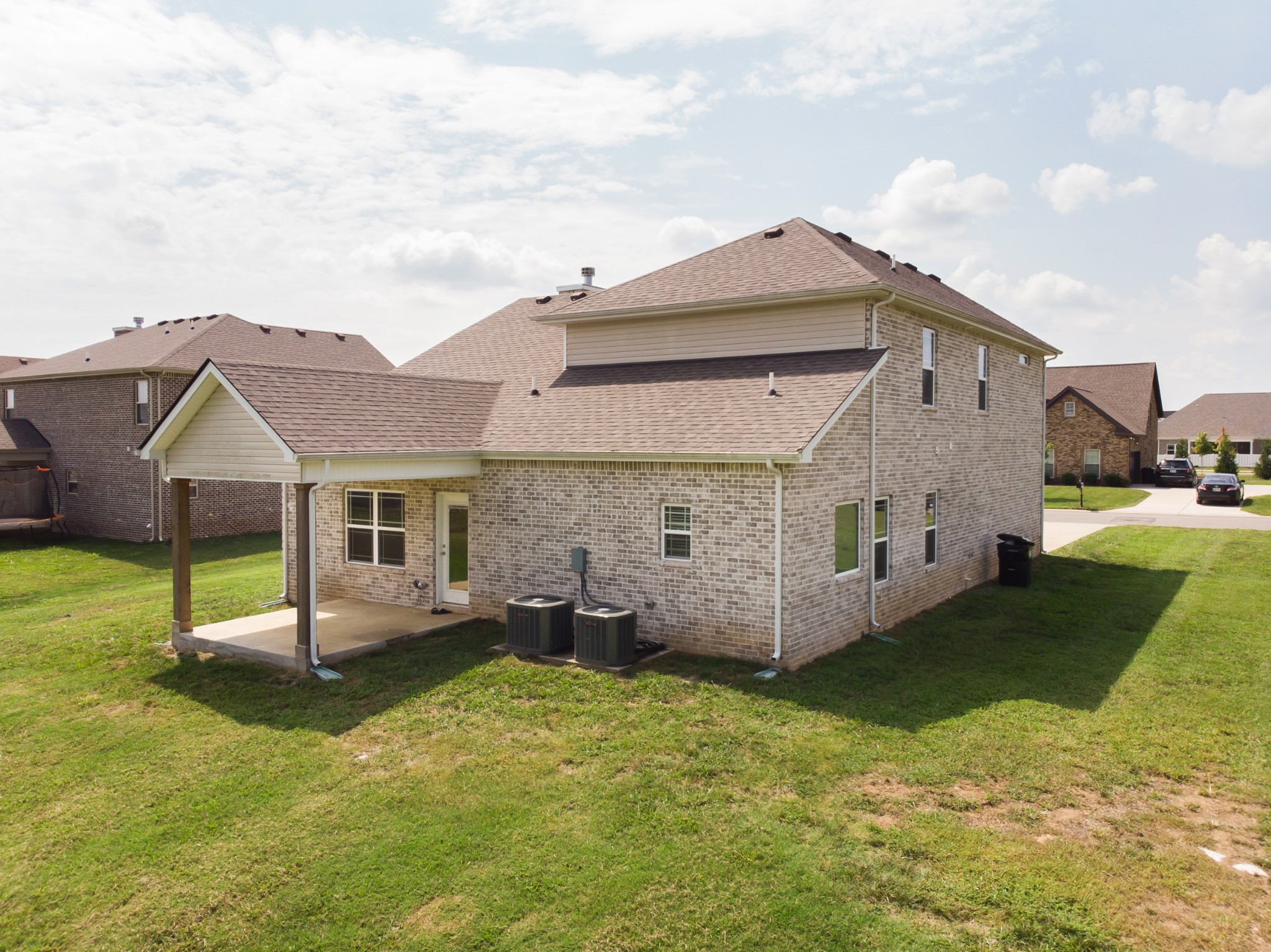 1426 Alamo Avenue Murfreesboro, TN 37129 - Photo 32 of 34 front view of a house with a yard