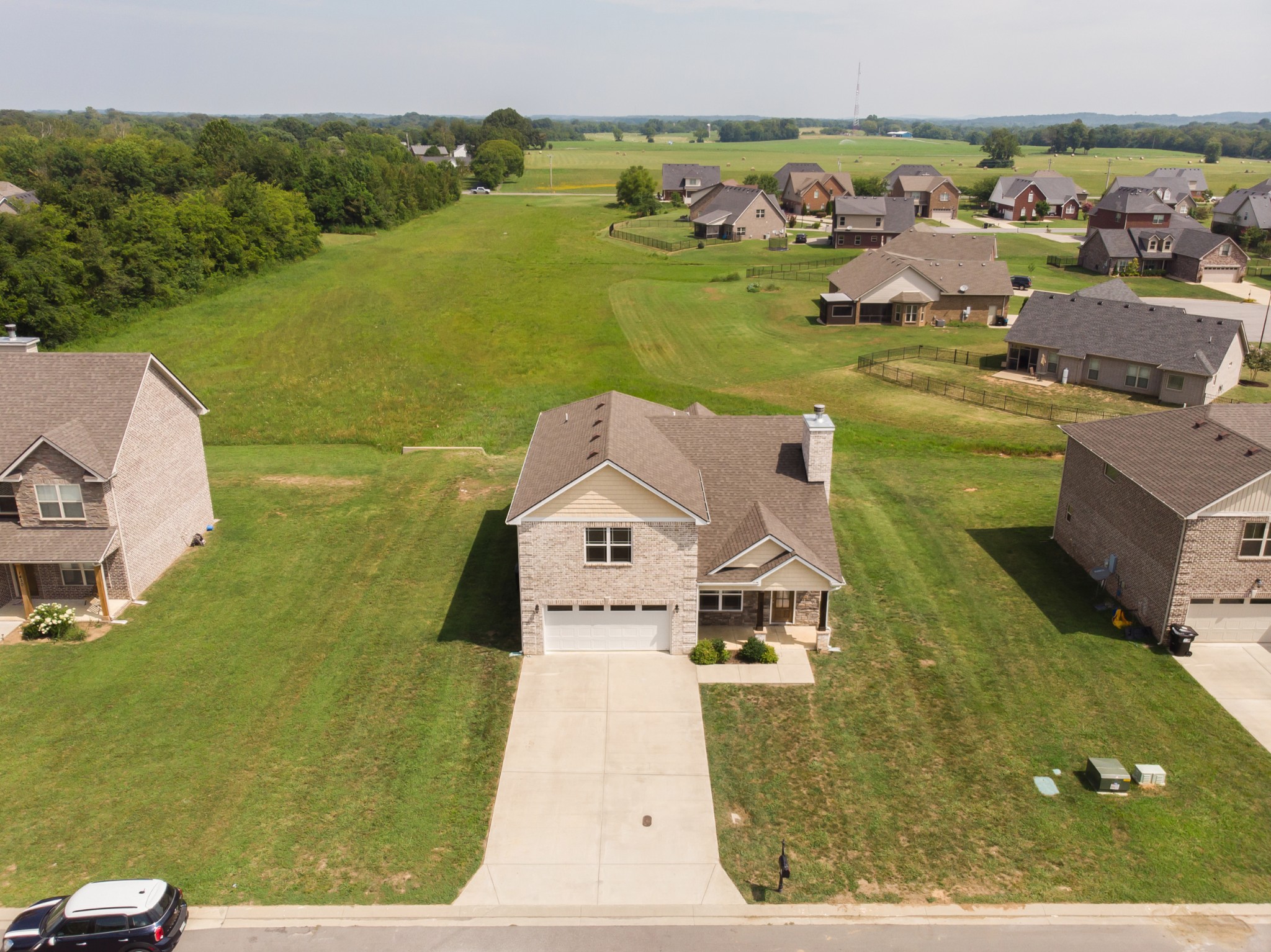 1426 Alamo Avenue Murfreesboro, TN 37129 - Photo 4 of 34 a view of a city with ocean view