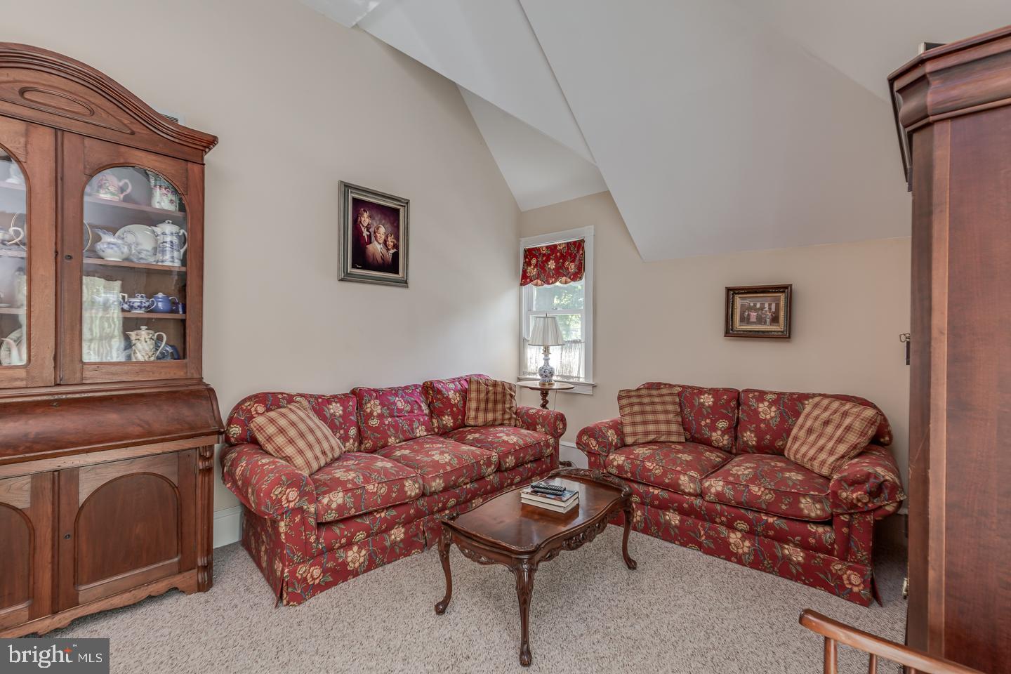 101 Warwick Road Haddonfield, NJ 08033 - Photo 43 of 55 Suite - living room with cathedral ceiling