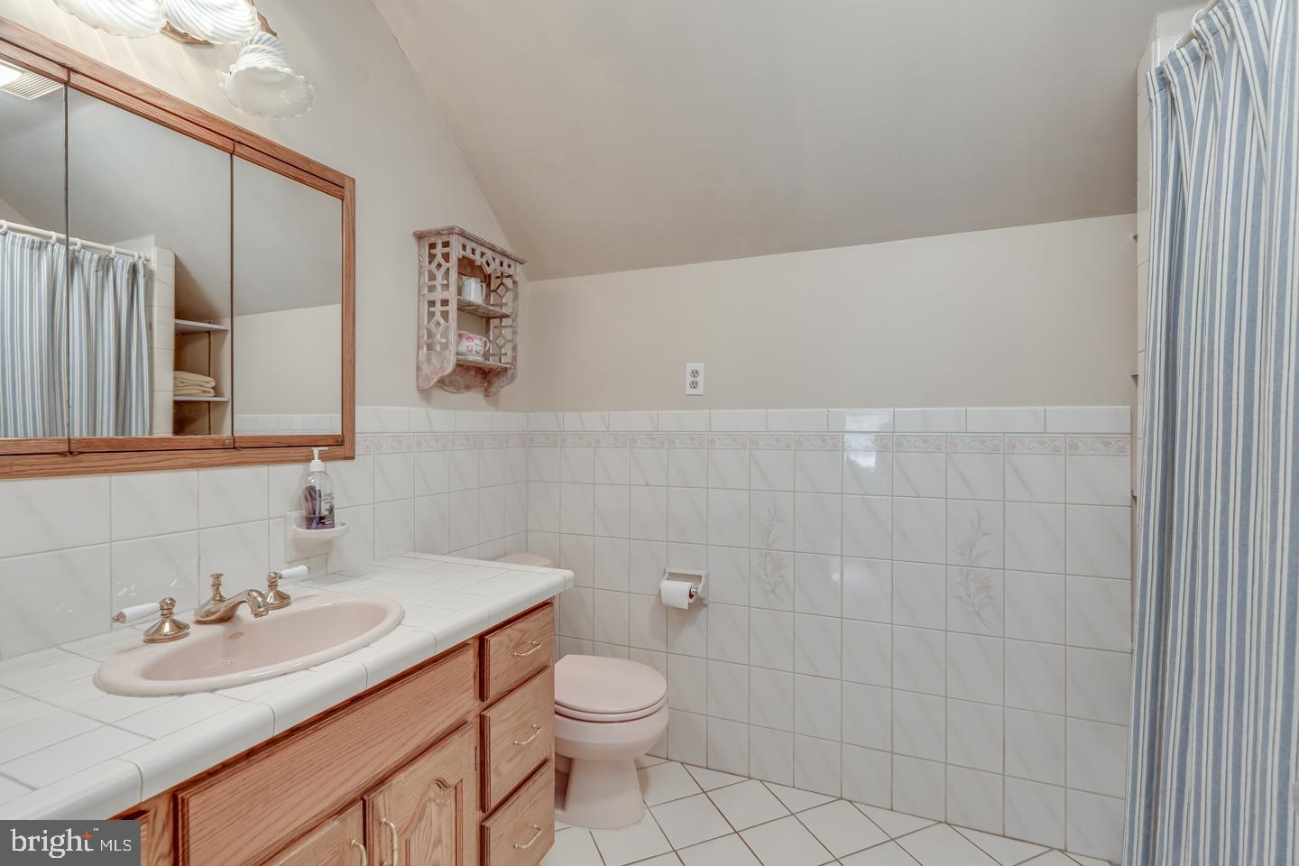101 Warwick Road Haddonfield, NJ 08033 - Photo 48 of 55 Suite - full bath