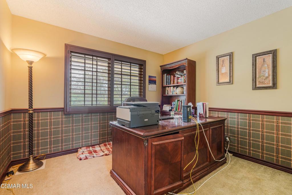351 Buckboard Circle Simi Valley, CA 93065 - Photo 30 of 58