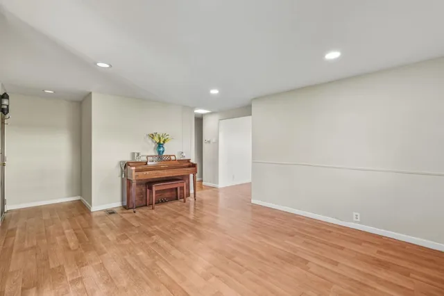 $238,000 | 266 Winnipeg Terrace, Fremont, CA 94538